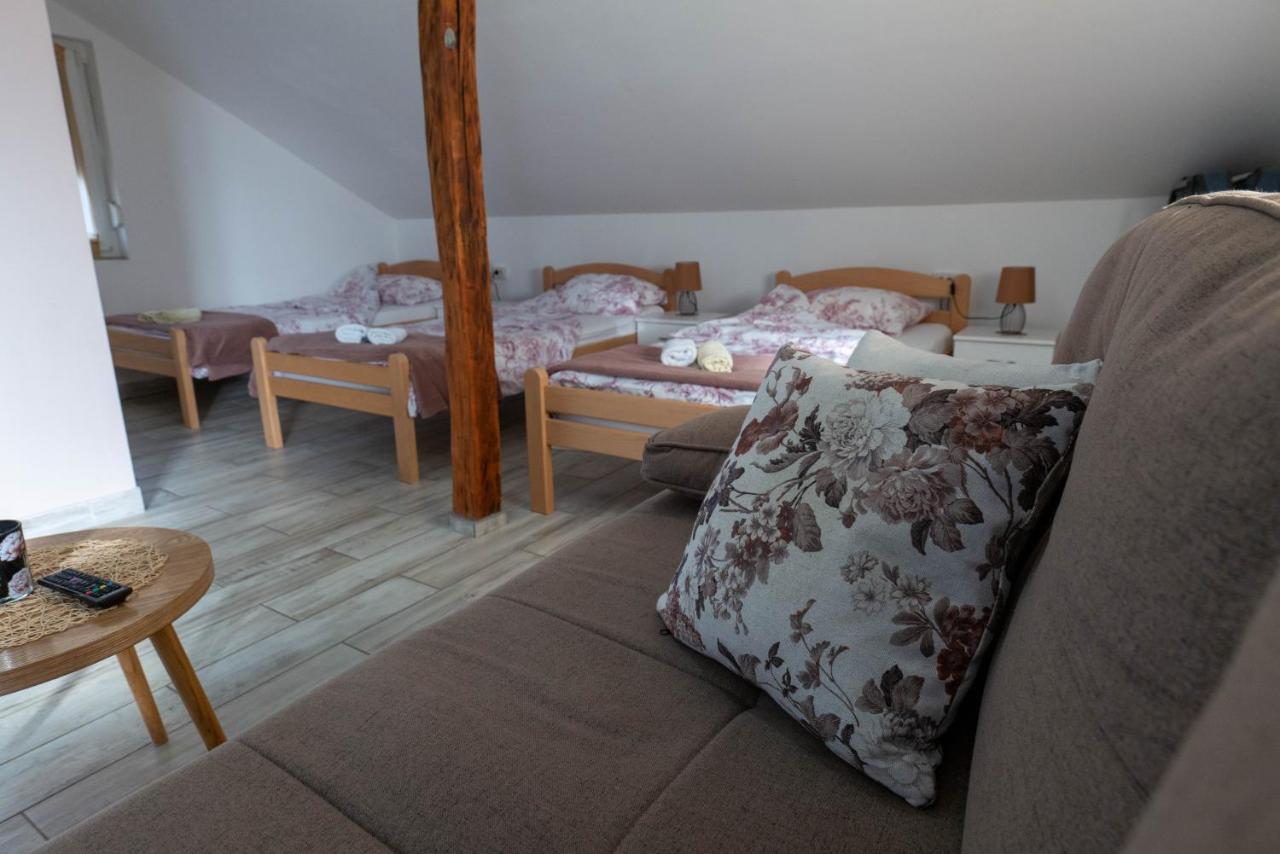 Studio Apartmani "Stimac" Garesnica Екстер'єр фото