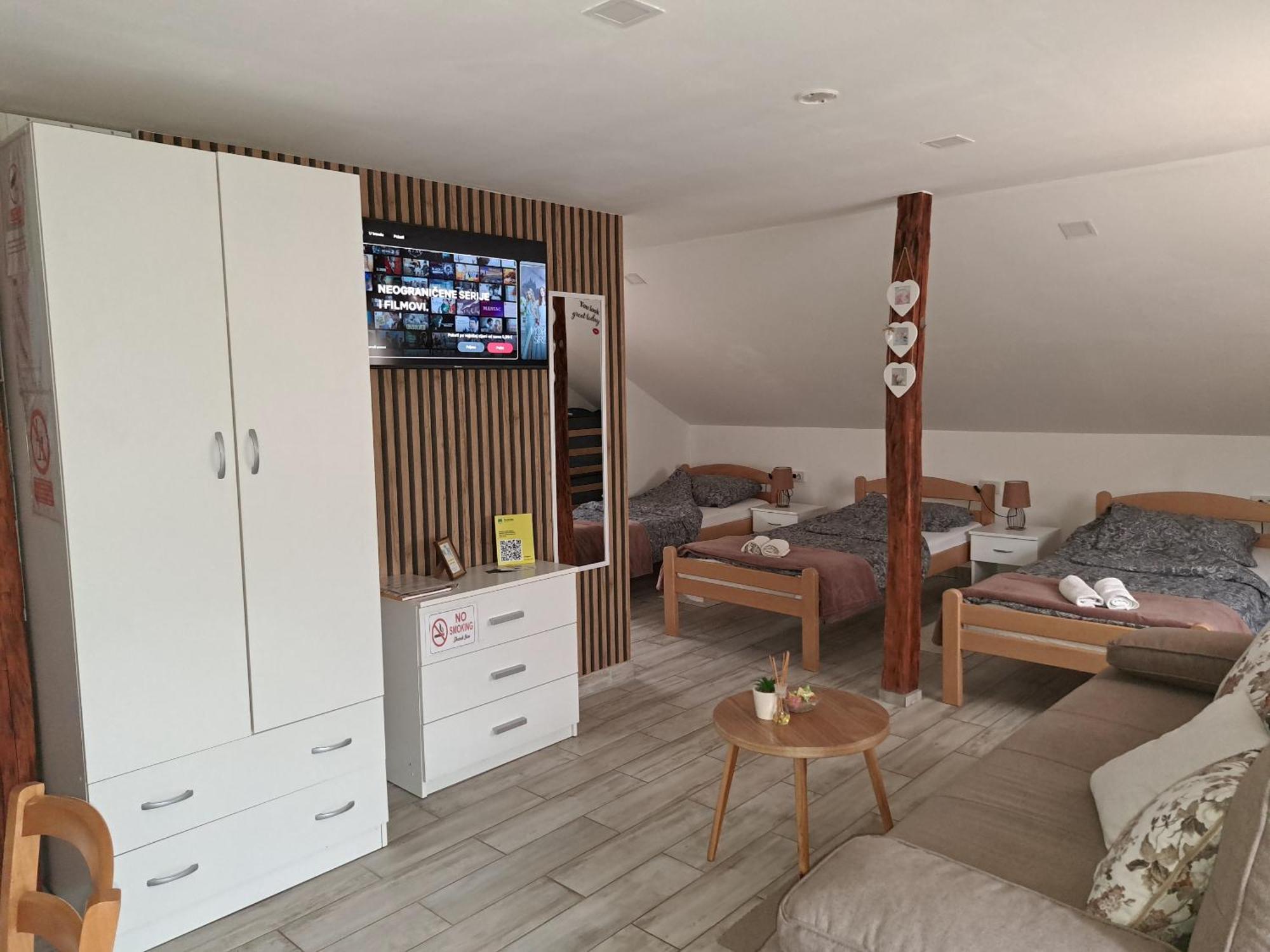 Studio Apartmani "Stimac" Garesnica Екстер'єр фото